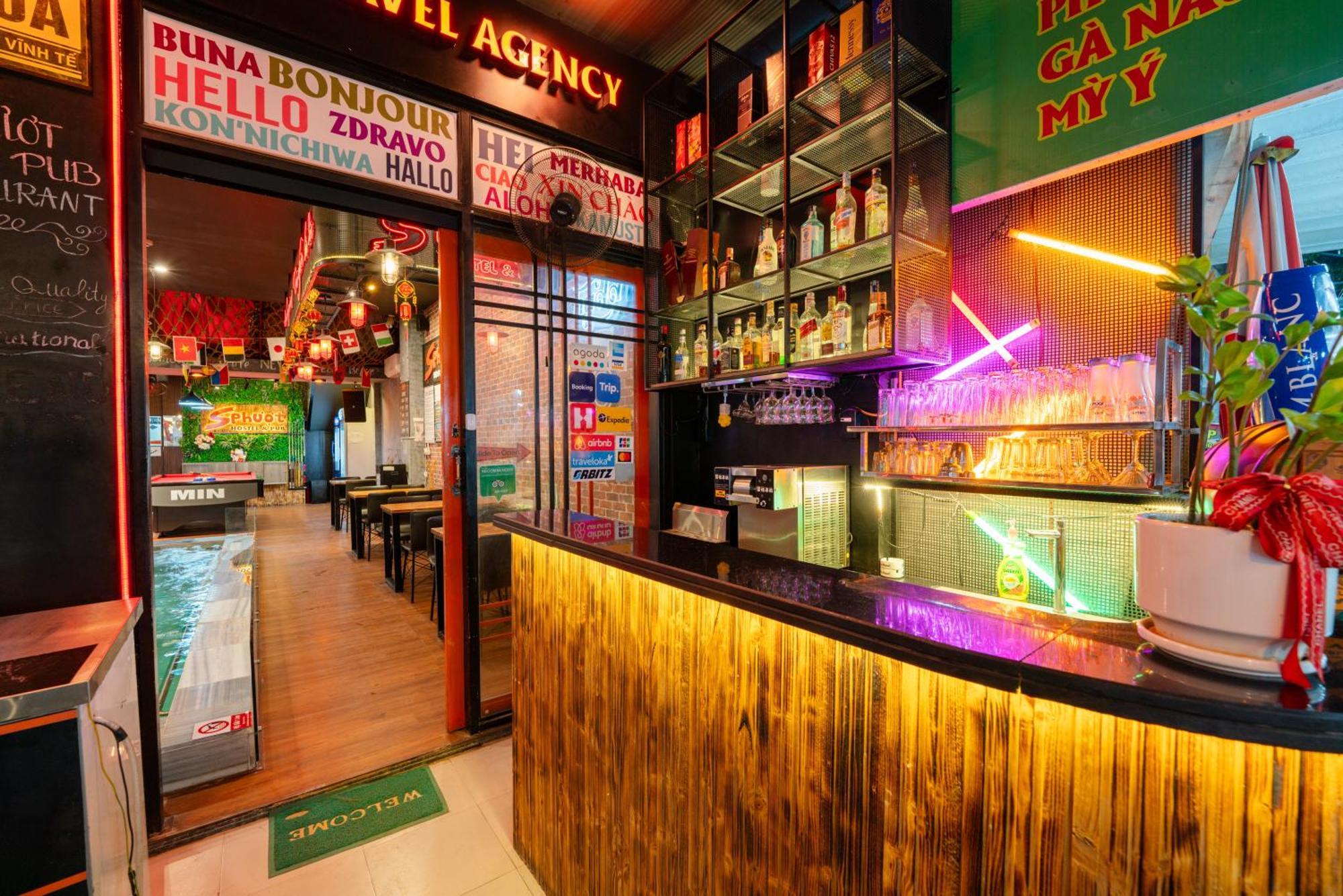 Da Nang S Phuot Hostel Bagian luar foto